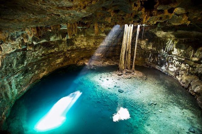 Cenote Pool Uinic