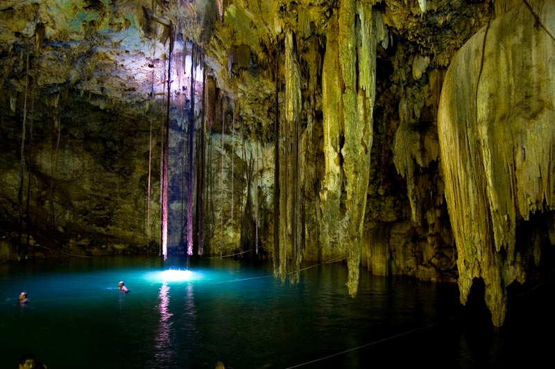 Cenotes Dzitnup