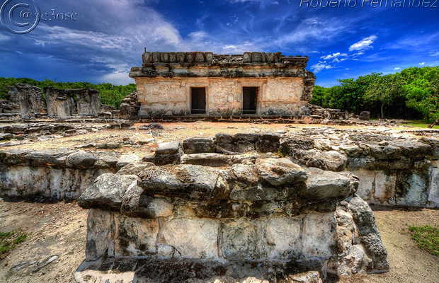 Sitios Arqueológicos En Cancún