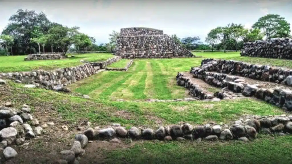 Sitios Arqueológicos En Colima