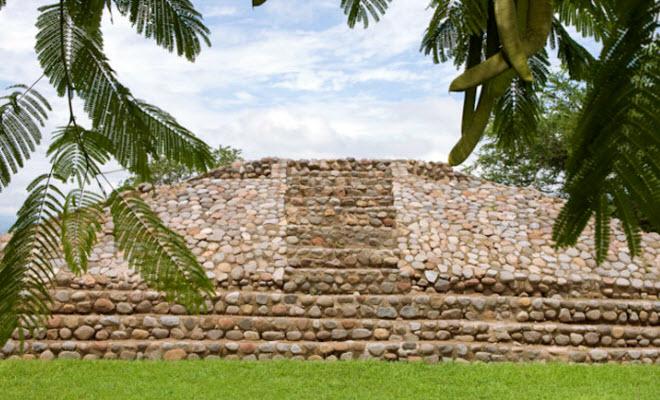 Sitios Arqueológicos En Manzanillo