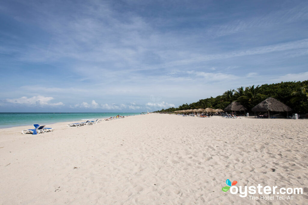 Playa Las Brisas