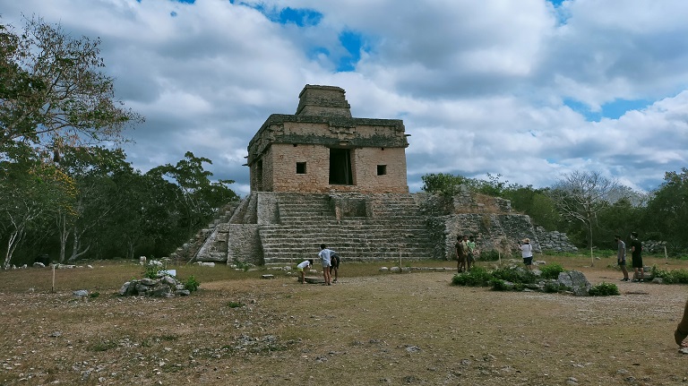 Zona Arqueológica De Dzibilchaltún